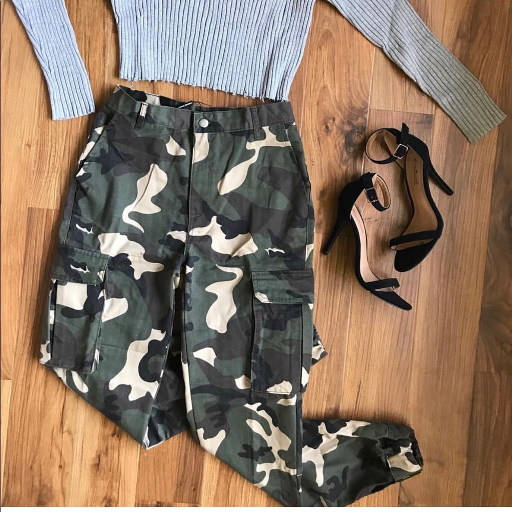 High Waist Camo pants